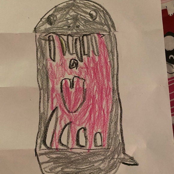 Meet your Posher, Stephanie - Picture 1 of 1